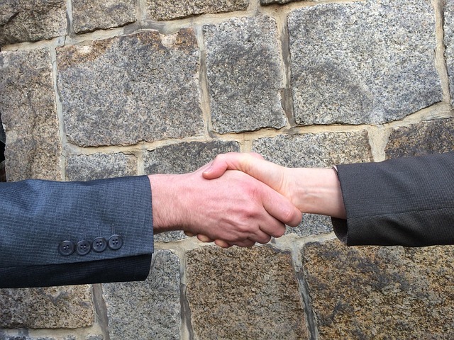 negotiation-640x480-18838484.jpeg