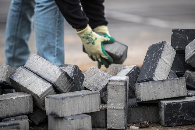 concrete-paver-block-640x480-27872800.jpeg