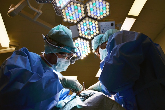 doctor-640x480-5429595.jpeg
