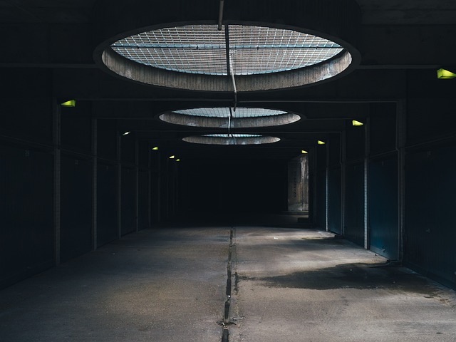 garage-floor-640x480-40615794.jpeg