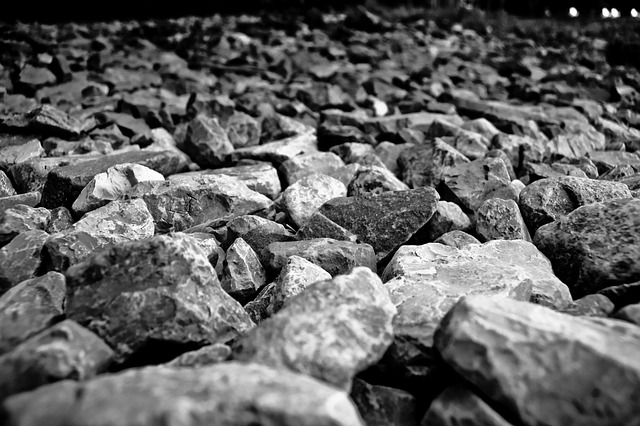 landscaping-640x480-28583465.jpeg