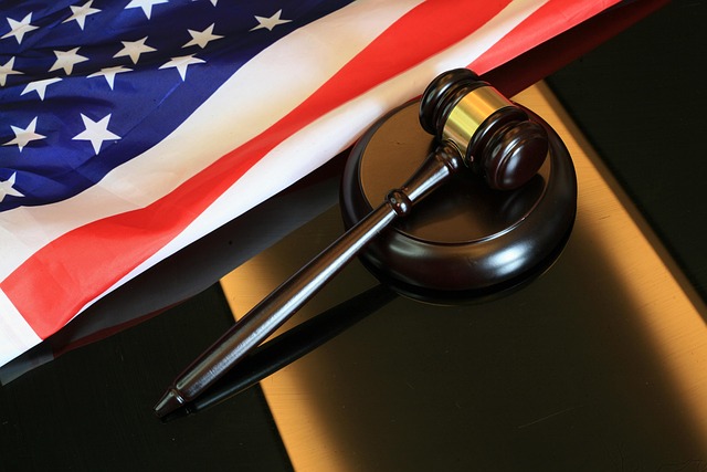 lawyer-640x480-4478313.jpeg