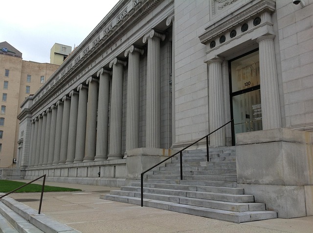 lawyer-640x480-84024234.jpeg