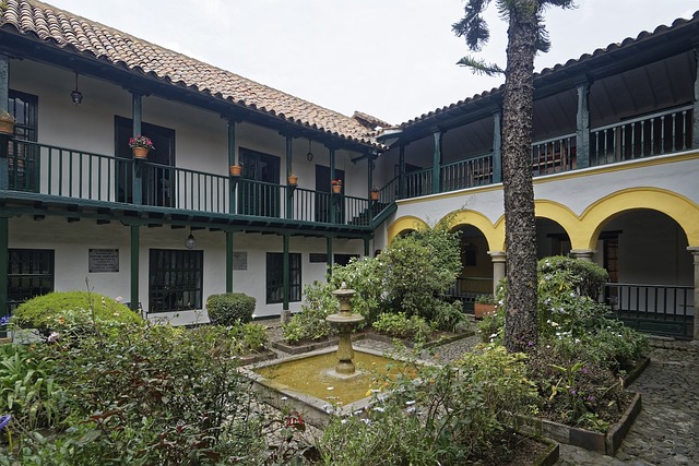 patio-640x480-69495554.jpeg