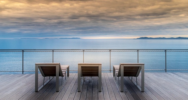 patio-640x480-83722496.jpeg