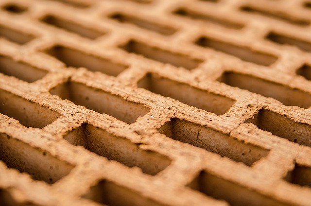 sidewalk-640x480-98050107.jpeg