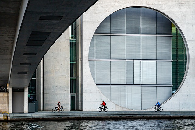concrete-installation-640x480-49023219.jpeg