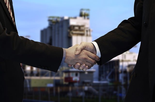 negotiation-640x480-10768529.jpeg