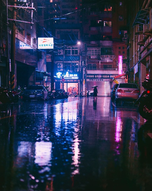 sidewalk-640x480-91838972.jpeg
