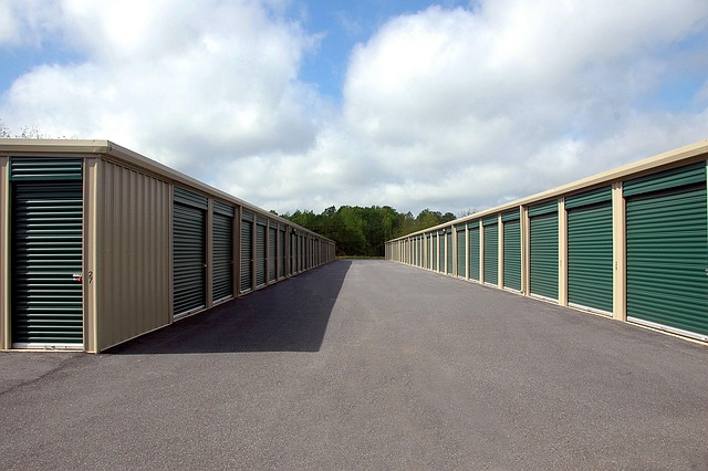 driveway-640x480-76290486.jpeg