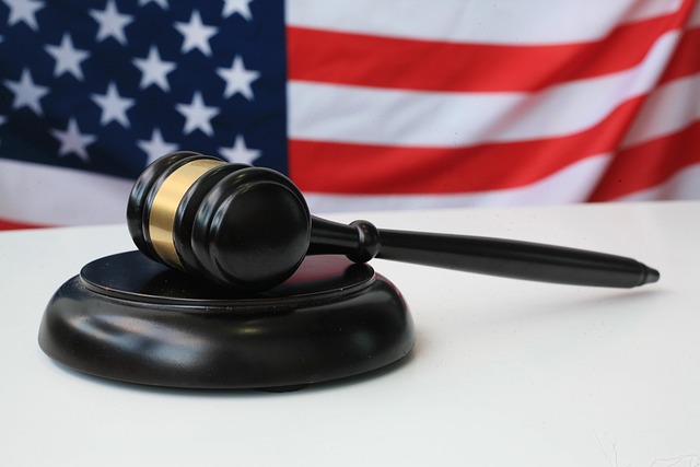 lawyer-640x480-51904321.jpeg