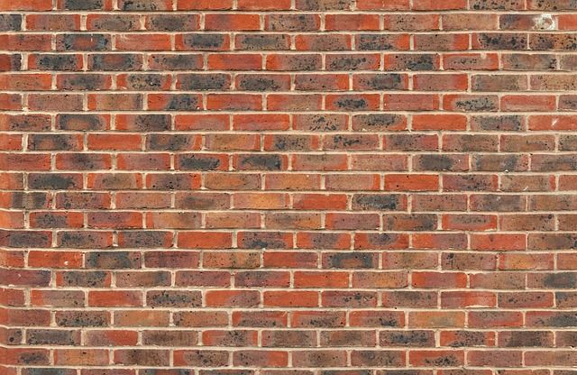retaining-wall-640x480-77908851.jpeg