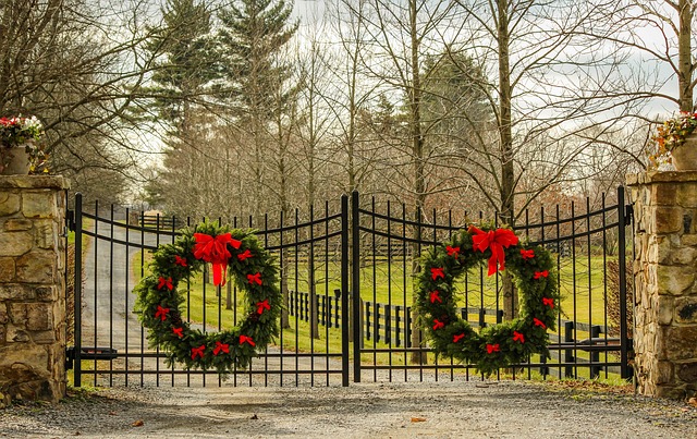 driveway-640x480-54372069.jpeg
