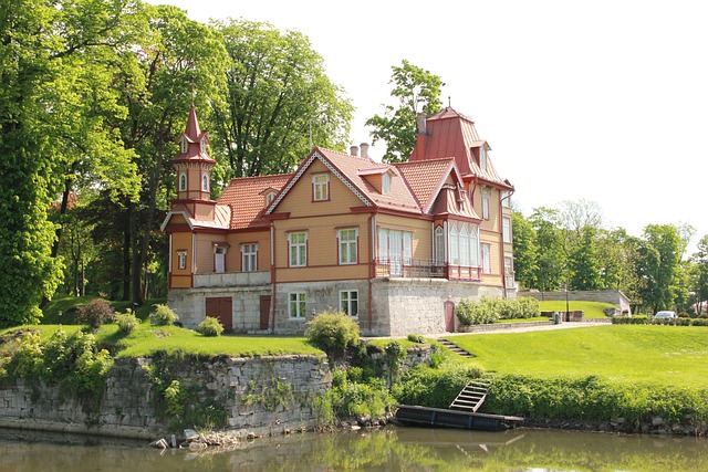 landscaping-640x480-2461610.jpeg