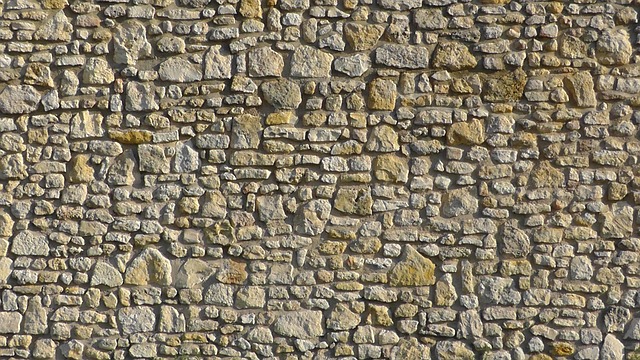 retaining-wall-640x480-59441812.jpeg
