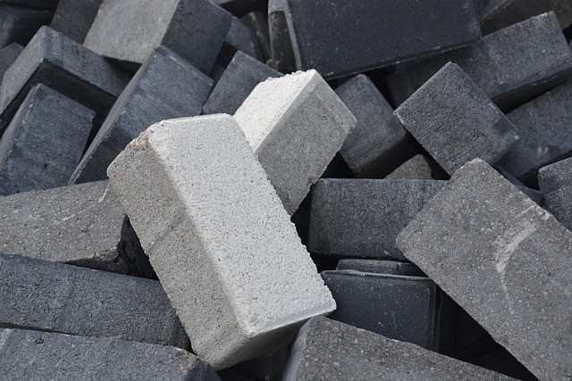 concrete-paver-block-640x480-10219986.jpeg