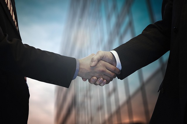 negotiation-640x480-12032135.jpeg